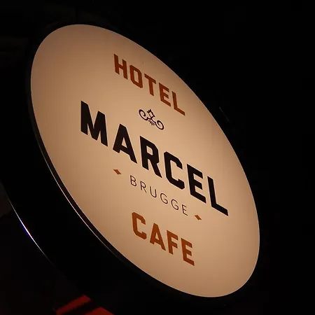 マルセル ブルージュ