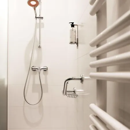 Marcel Hotel 3*